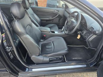 Mercedes-Benz C Class 2.1 C220 CDI Sport Edition 2dr