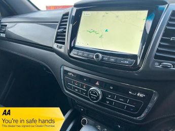 SsangYong Musso 2.2D Saracen Plus Auto 4WD LWB Euro 6 4dr