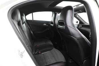 Mercedes-Benz A Class 2.1 A200d AMG Line (Premium Plus) 7G-DCT Euro 6 (s/s) 5dr