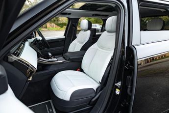 Land Rover Range Rover Sport 3.0 P550e 38.2kWh Autobiography Auto 4WD Euro 6 (s/s) 5dr