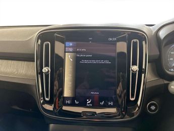 Volvo XC40 2.0 B5 MHEV Inscription Pro SUV 5dr Petrol Hybrid Auto AWD Euro 