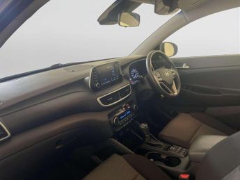 Hyundai TUCSON 1.6 CRDi MHEV SE Nav SUV 5dr Diesel Hybrid DCT Euro 6 (s/s) (136