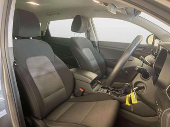 Hyundai TUCSON 1.6 CRDi MHEV SE Nav SUV 5dr Diesel Hybrid DCT Euro 6 (s/s) (136