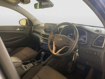 Hyundai TUCSON 1.6 CRDi MHEV SE Nav SUV 5dr Diesel Hybrid DCT Euro 6 (s/s) (136