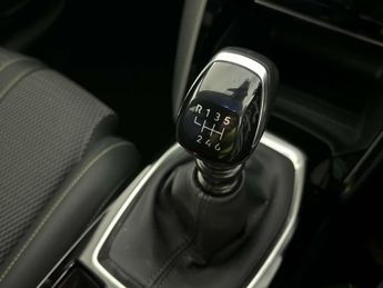 Peugeot 208 1.2 PureTech GT Hatchback 5dr Petrol Manual Euro 6 (s/s) (100 ps