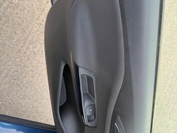 Vauxhall Corsa 1.4i ecoFLEX Design Easytronic Euro 6 (s/s) 5dr