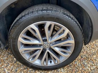 Volkswagen T-Roc 1.5 TSI EVO SEL DSG Euro 6 (s/s) 5dr
