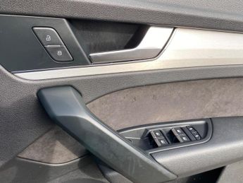 Audi Q5 2.0 TDI S line S Tronic quattro Euro 6 (s/s) 5dr
