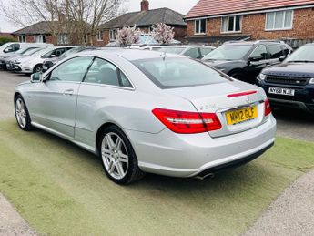 Mercedes-Benz E Class 2.1 E220 CDI BlueEfficiency Sport G-Tronic+ Euro 5 (s/s) 2dr