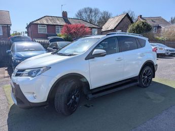 Toyota RAV4 2.2 D-CAT Invincible Auto 4WD Euro 5 5dr