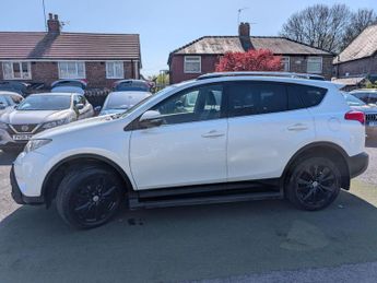 Toyota RAV4 2.2 D-CAT Invincible Auto 4WD Euro 5 5dr
