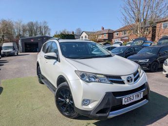 Toyota RAV4 2.2 D-CAT Invincible Auto 4WD Euro 5 5dr