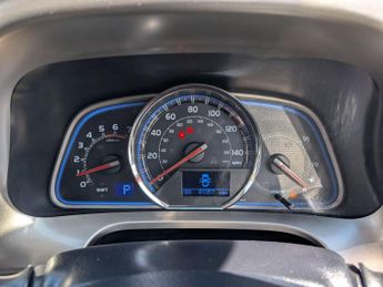 Toyota RAV4 2.2 D-CAT Invincible Auto 4WD Euro 5 5dr