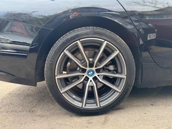 BMW 3 Series 2.0 330e 12kWh Sport Pro Auto Euro 6 (s/s) 4dr