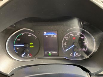 Toyota Yaris 1.5 VVT-h Icon Tech E-CVT Euro 6 (s/s) 5dr