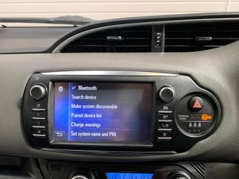 Toyota Yaris 1.5 VVT-h Icon Tech E-CVT Euro 6 (s/s) 5dr