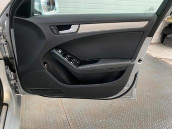 Audi A4 2.0 TDI SE Technik Multitronic Euro 5 (s/s) 4dr