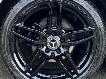 Mercedes-Benz A-CLASS 1.5 A 180 D AMG Line Premium+ Auto 5dr