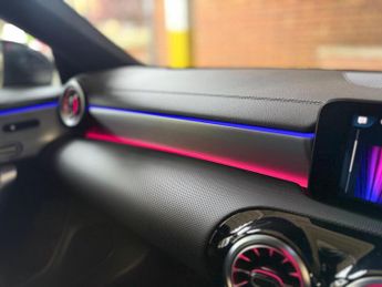 Mercedes-Benz CLA 2.0 CLA220d AMG Line (Premium Plus 2) Coupe 8G-DCT Euro 6 (s/s) 