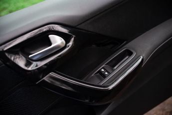 Peugeot 208 1.0 VTi Access Euro 5 3dr