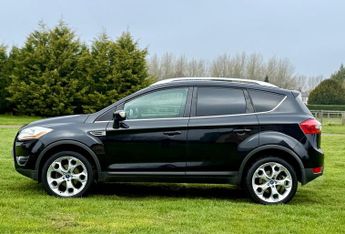 Ford Kuga 2.0 TDCi Titanium Powershift AWD Euro 5 5dr
