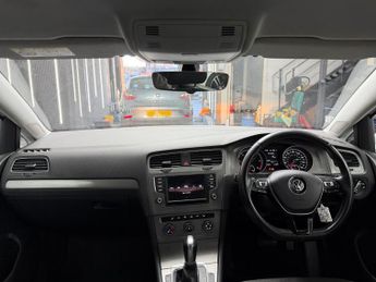 Volkswagen Golf 1.6 TDI BlueMotion Tech Match Edition DSG Euro 6 (s/s) 5dr