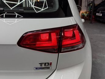 Volkswagen Golf 1.6 TDI BlueMotion Tech Match Edition DSG Euro 6 (s/s) 5dr