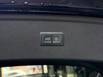 Audi Q5 2.0 TDI 40 S line S Tronic quattro Euro 6 (s/s) 5dr