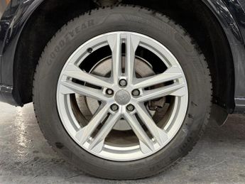 Audi Q5 2.0 TDI 40 S line S Tronic quattro Euro 6 (s/s) 5dr