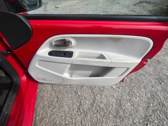 Volkswagen up! 1.0 High up! ASG Euro 5 5dr