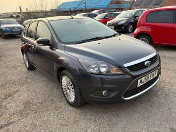 Ford Focus 1.6 Titanium 5dr