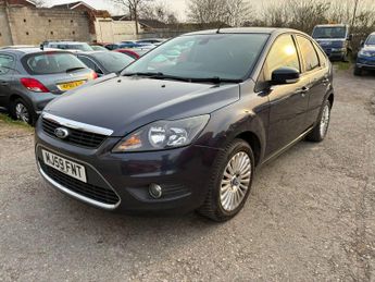 Ford Focus 1.6 Titanium 5dr
