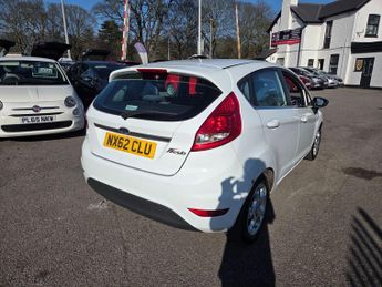 Ford Fiesta 1.25 Zetec 5dr