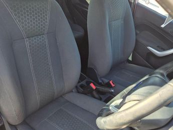 Ford Fiesta 1.25 Zetec 5dr