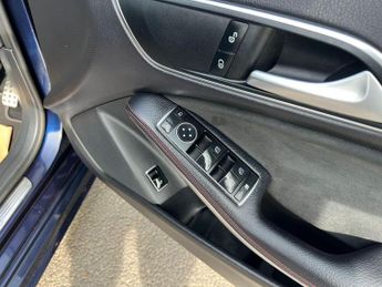 Mercedes-Benz CLA 2.1 CLA220d AMG Line Coupe 7G-DCT Euro 6 (s/s) 4dr