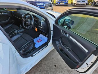 Audi A3 2.0 TFSI S line S Tronic quattro Euro 6 (s/s) 4dr