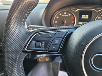 Audi A3 2.0 TFSI S line S Tronic quattro Euro 6 (s/s) 4dr