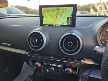 Audi A3 2.0 TFSI S line S Tronic quattro Euro 6 (s/s) 4dr