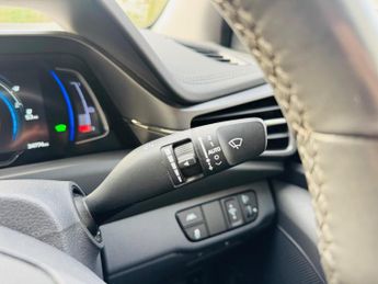 Hyundai IONIQ 38.3kWh Premium Auto 5dr