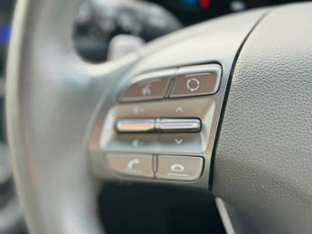 Hyundai IONIQ 38.3kWh Premium Auto 5dr