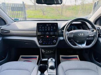 Hyundai IONIQ 38.3kWh Premium Auto 5dr