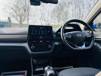 Hyundai IONIQ 38.3kWh Premium Auto 5dr