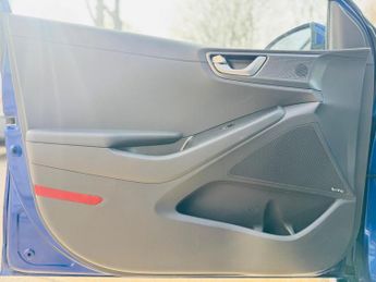 Hyundai IONIQ 38.3kWh Premium Auto 5dr