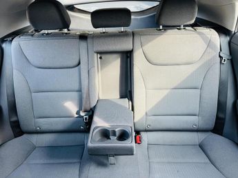 Hyundai IONIQ 38.3kWh Premium Auto 5dr