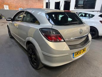 Vauxhall Astra 1.8i 16v Design Sport Hatch 3dr