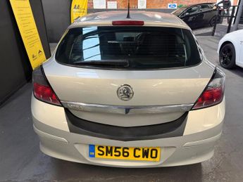 Vauxhall Astra 1.8i 16v Design Sport Hatch 3dr