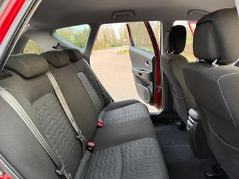 Kia Ceed 1.6 CRDi 3 Sports Wagon Auto Euro 4 5dr