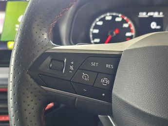SEAT Ibiza 1.0 TSI FR Hatchback 5dr Petrol DSG Euro 6 (s/s) (110 ps)