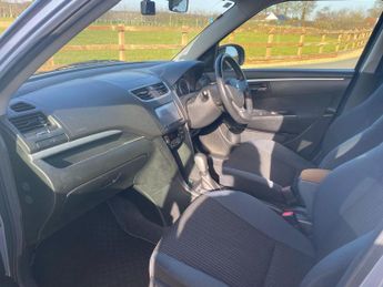 Suzuki Swift 1.2 SZ4 Hatchback 5dr Petrol Auto Euro 6 (94 ps)