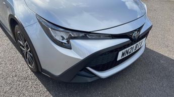 Toyota Corolla 1.8 VVT-h Trek Touring Sports CVT Euro 6 (s/s) 5dr